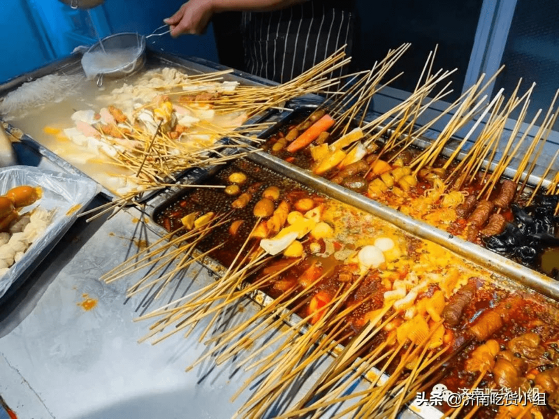 曹晓昱麻辣烫，一份街头美食的前世今生