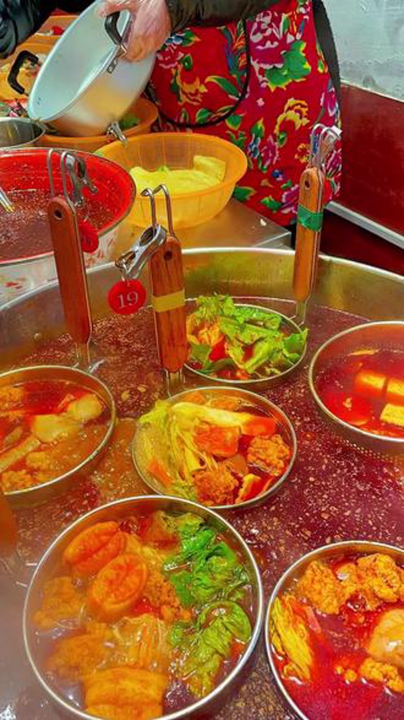 麻辣烫外卖：它真的能媲美堂食吗？